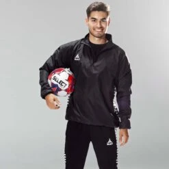 SELECT Spain Windbreaker 5 SELECT Spain Windbreaker -Pro Sport Verkauf 8575052 610088 black Windbreaker Spain action